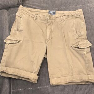 Woolrich Tan Cargo Shorts Relaxed Fit